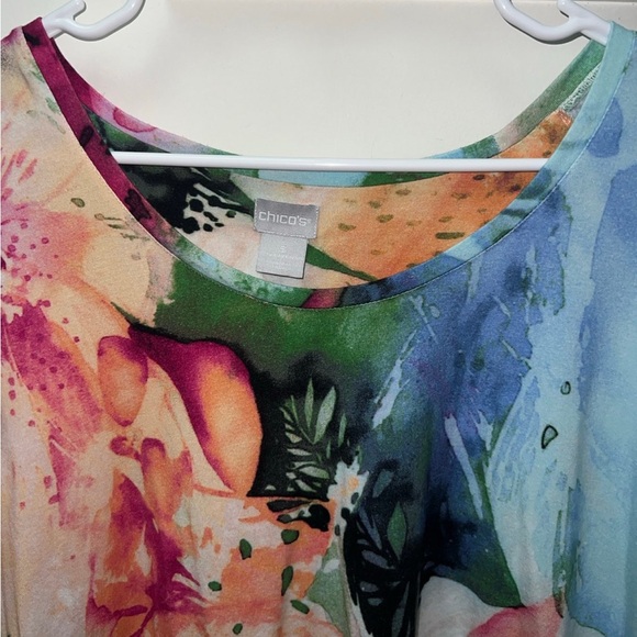 Colorful Abstract Women's Top - Picture 2 of 9